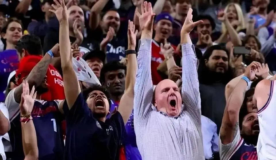 洛杉矶快船交易惨案!哈登获认可,哈里伯顿致敬伦纳德