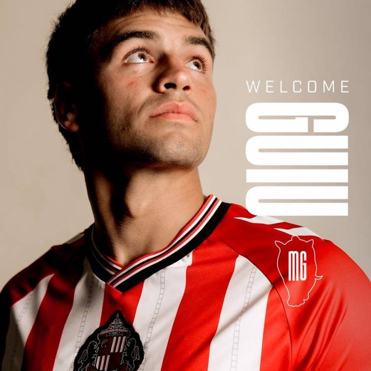 官方:桑德兰租借切尔西中锋吉乌一赛季 据悉为纯租借无买断条款