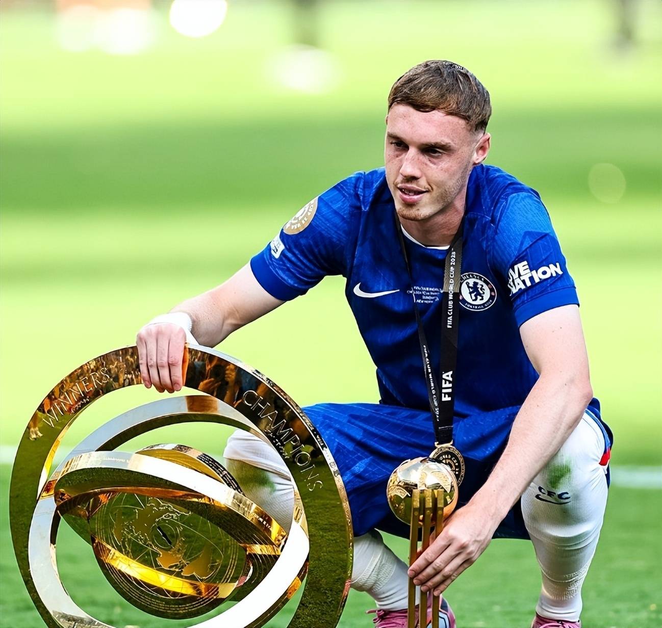 英超前瞻!大开大合的转会窗,世俱杯冠军铁三角,切尔西是时候出成绩了?