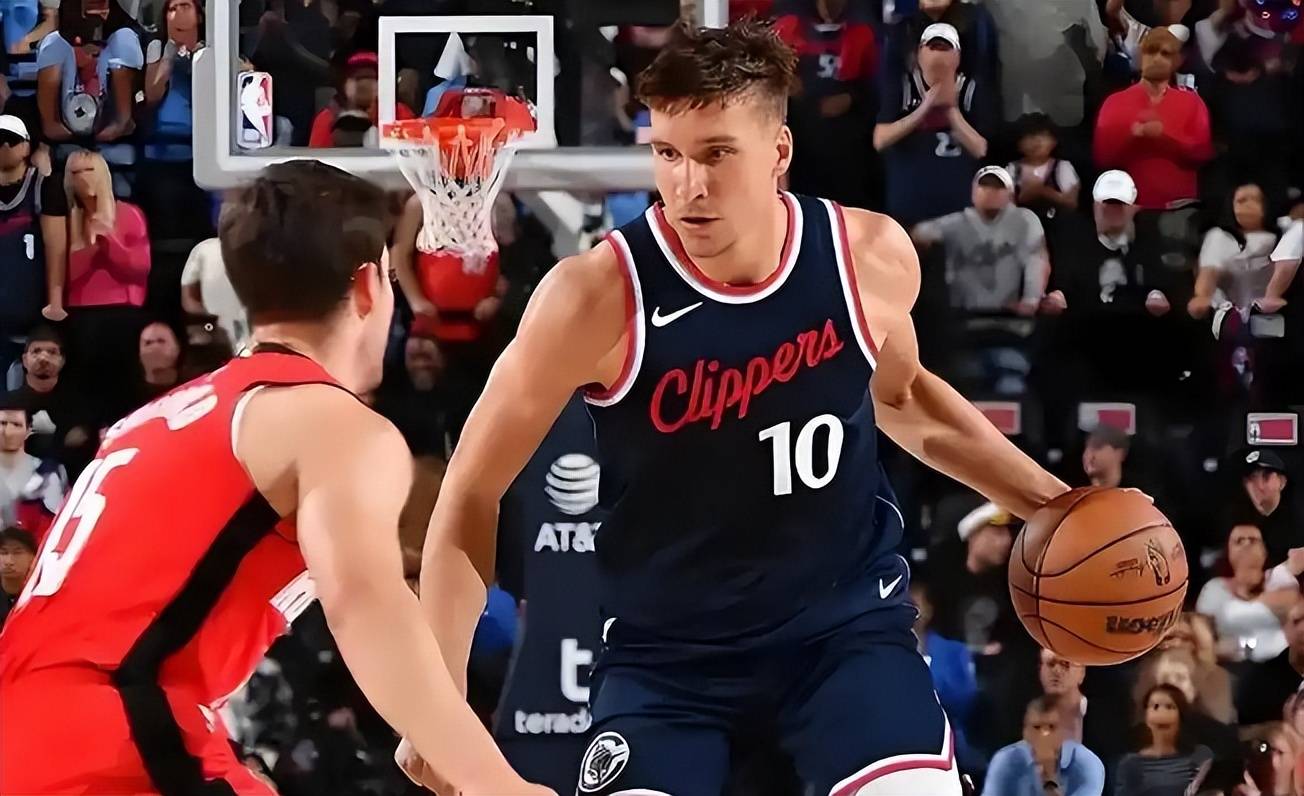 再见霍乐迪!火箭、灰熊、快船酝酿三方交易,1米85后卫空降休斯顿