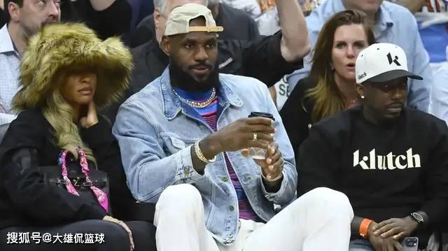 詹姆斯前队友提议老詹离开湖人,暗示队友不如加入迈阿密热火