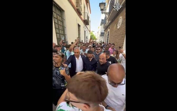 早报：京多安再别曼城