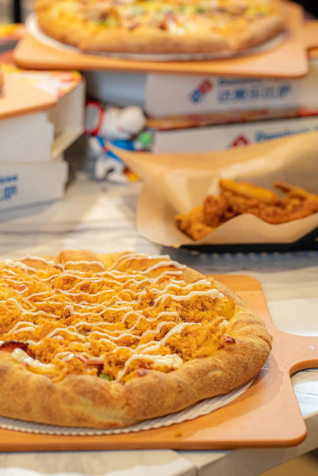 真香预警！达美乐指定比萨限时“买1送1”