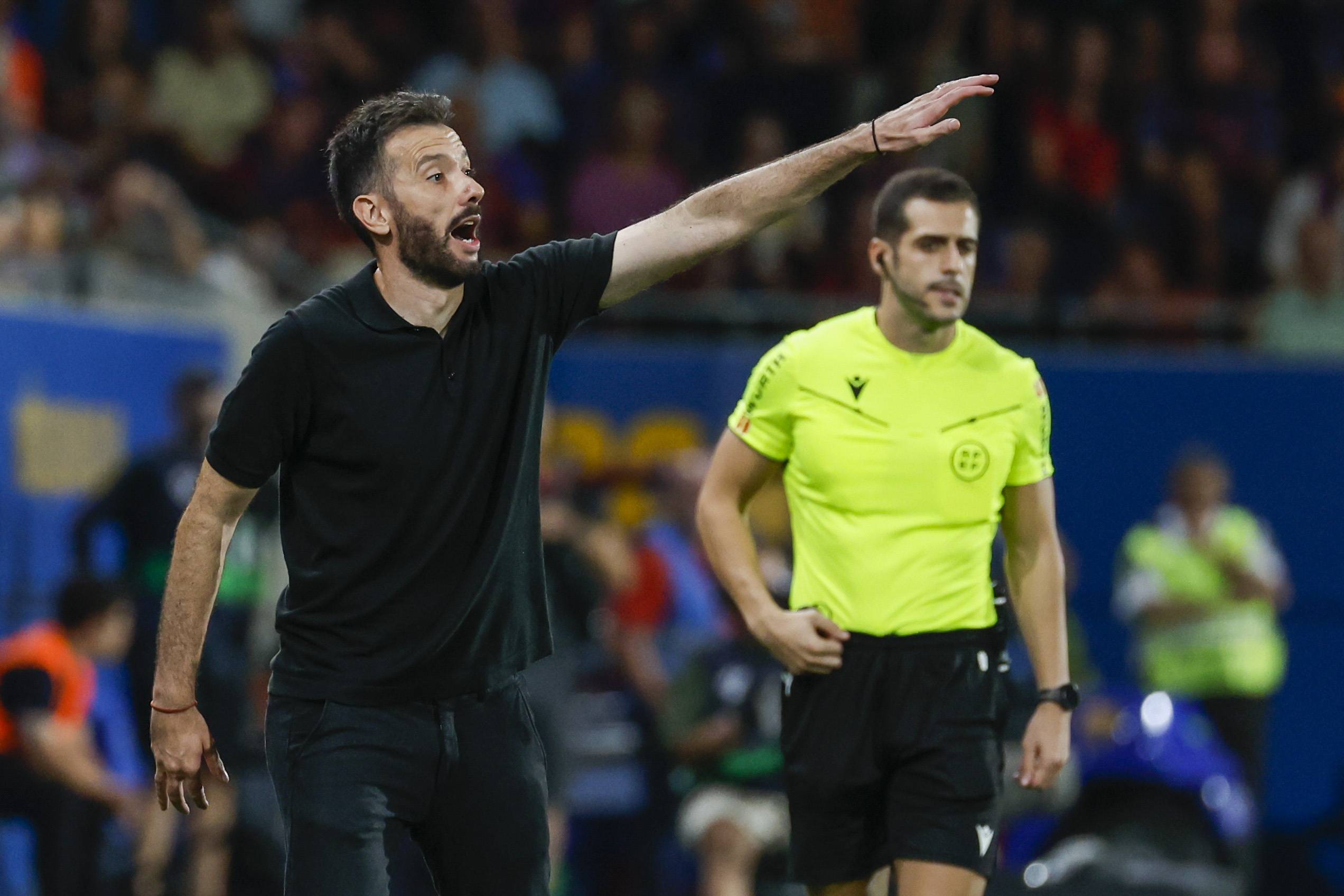 (外代二线)足球——西甲联赛:巴萨胜巴伦西亚