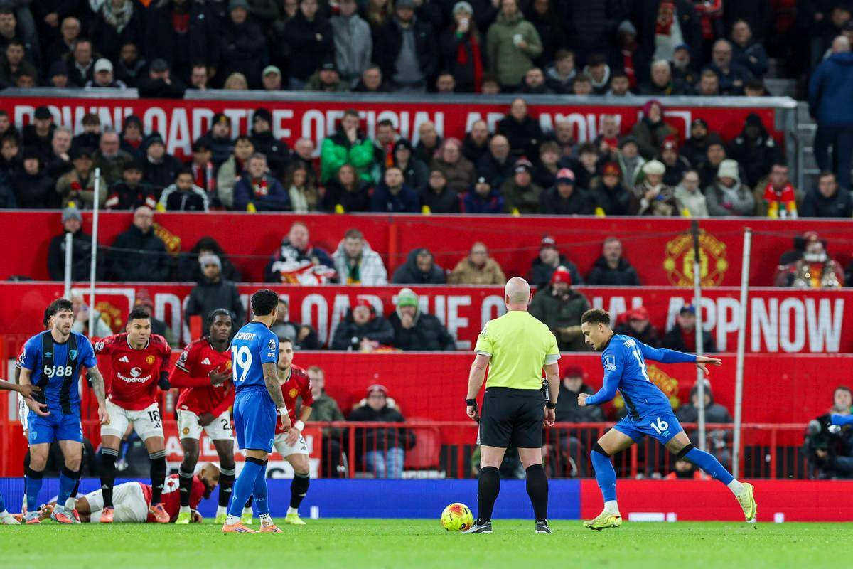 德乙：波鸿对阵卡尔斯鲁厄凯泽斯劳滕对阵马格德堡